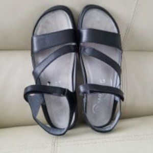 Black Naot Sandals-37-Like New